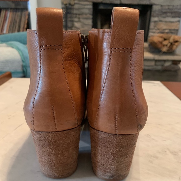 Madewell Billie Boots in Leather - Saddle Brown - Size 9 - Picture 4 of 7